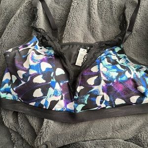 Torrid Curve Bralette NWT